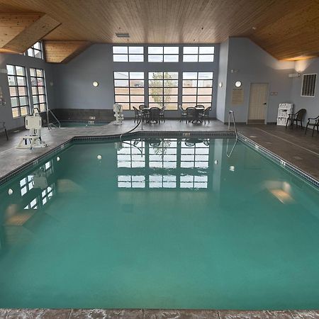 Grandstay Inn & Suites Of Luverne Екстериор снимка