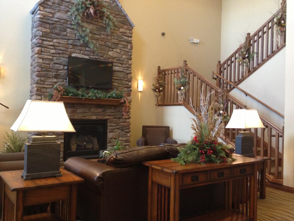 Grandstay Inn & Suites Of Luverne Екстериор снимка