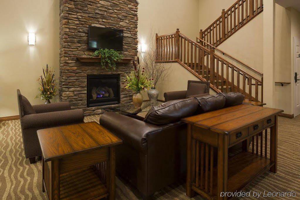 Grandstay Inn & Suites Of Luverne Екстериор снимка