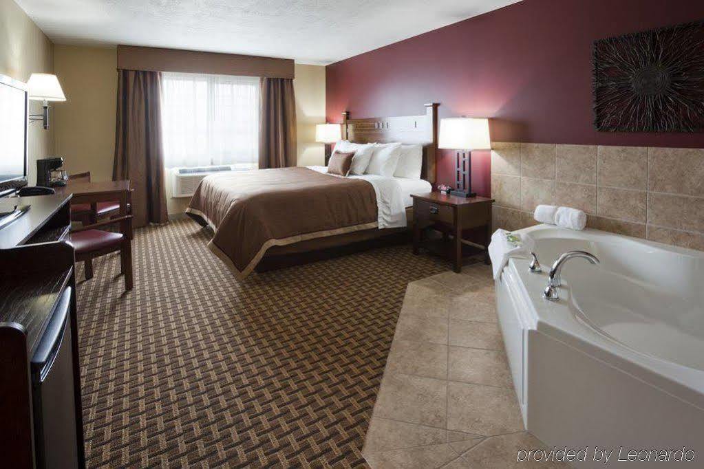 Grandstay Inn & Suites Of Luverne Екстериор снимка